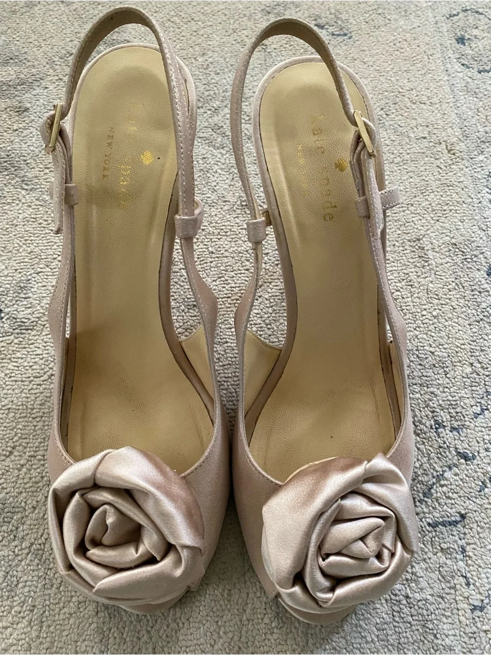 Kate Spade Rosette Stiletto Heels Champagne Gold Shimmer 7 Luxury Satin Rose
